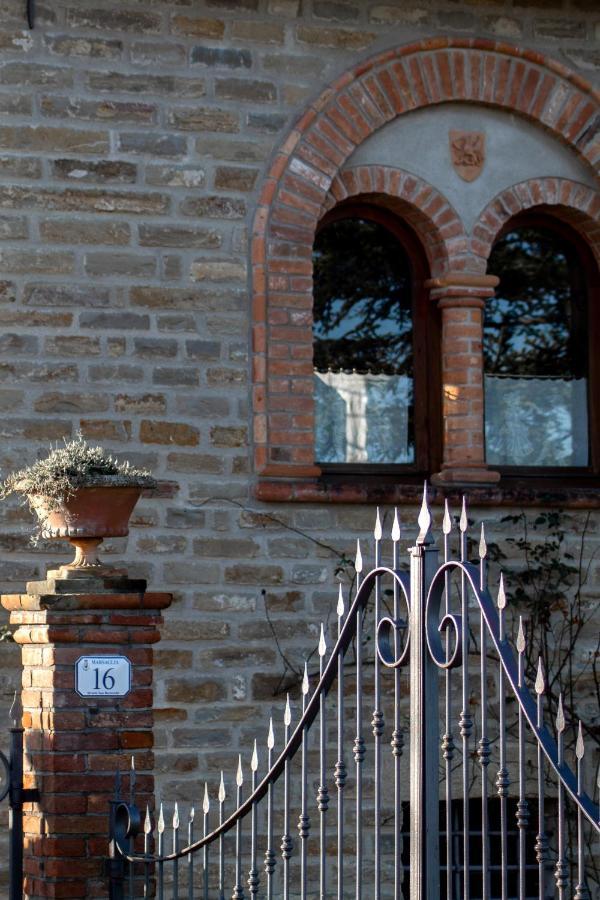 Casa Taro Bed & Breakfast Marsaglia  Bagian luar foto