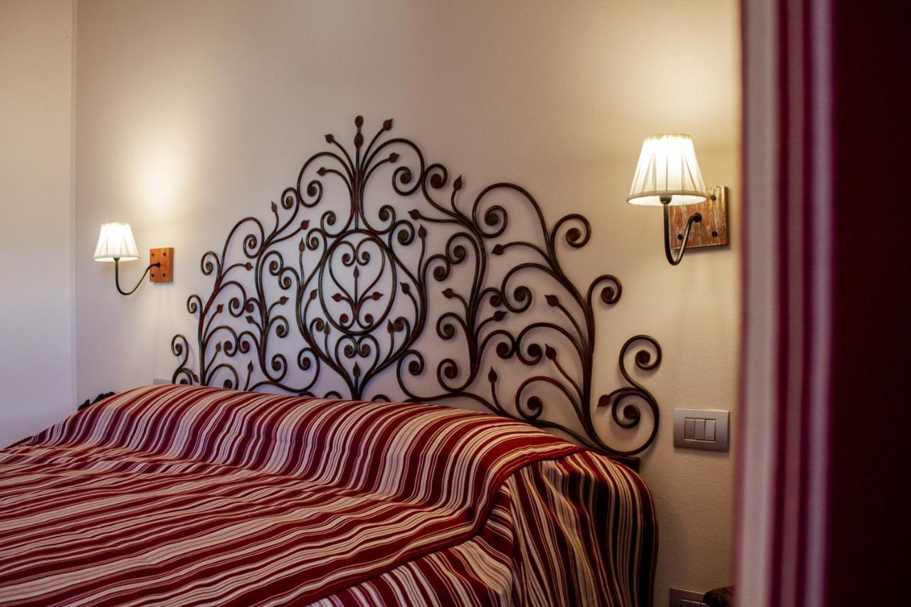Casa Taro Bed & Breakfast Marsaglia  Bagian luar foto